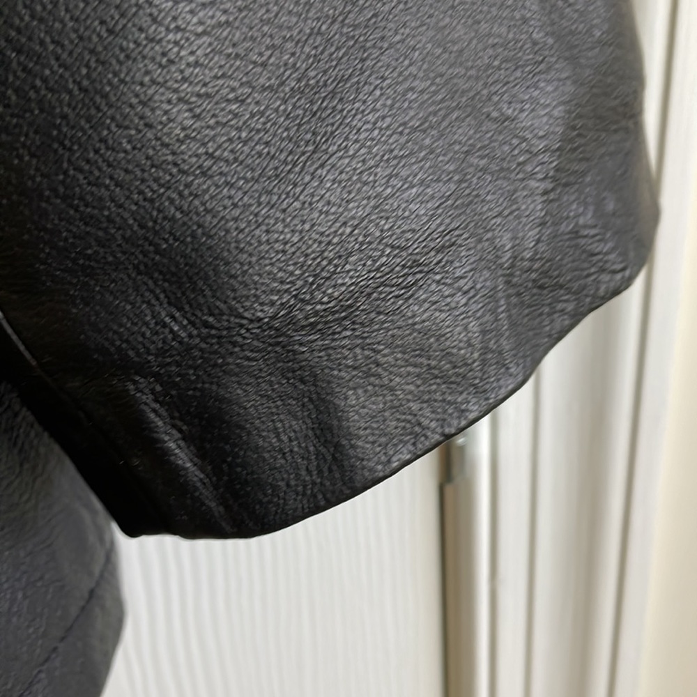 Phase Two Women’s Leather Jacket - Picture 7 of 16